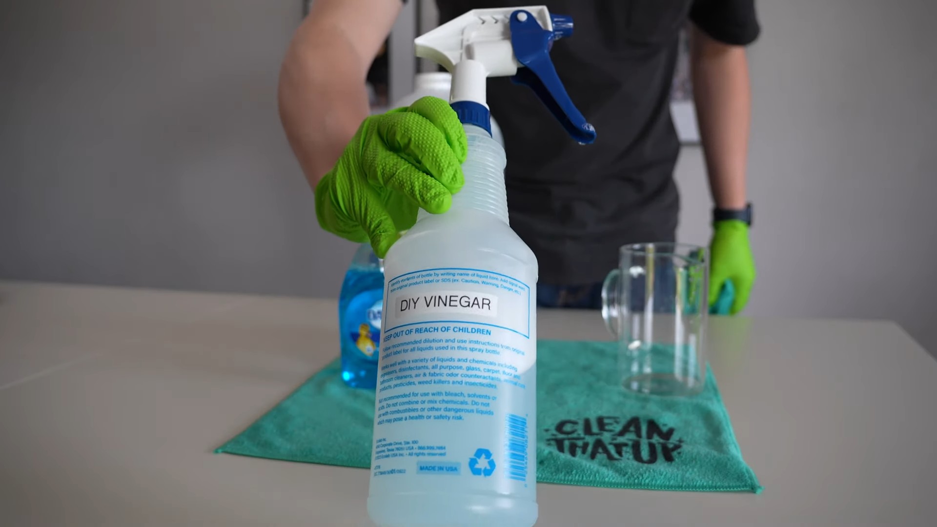Vinegar cleaning recipes