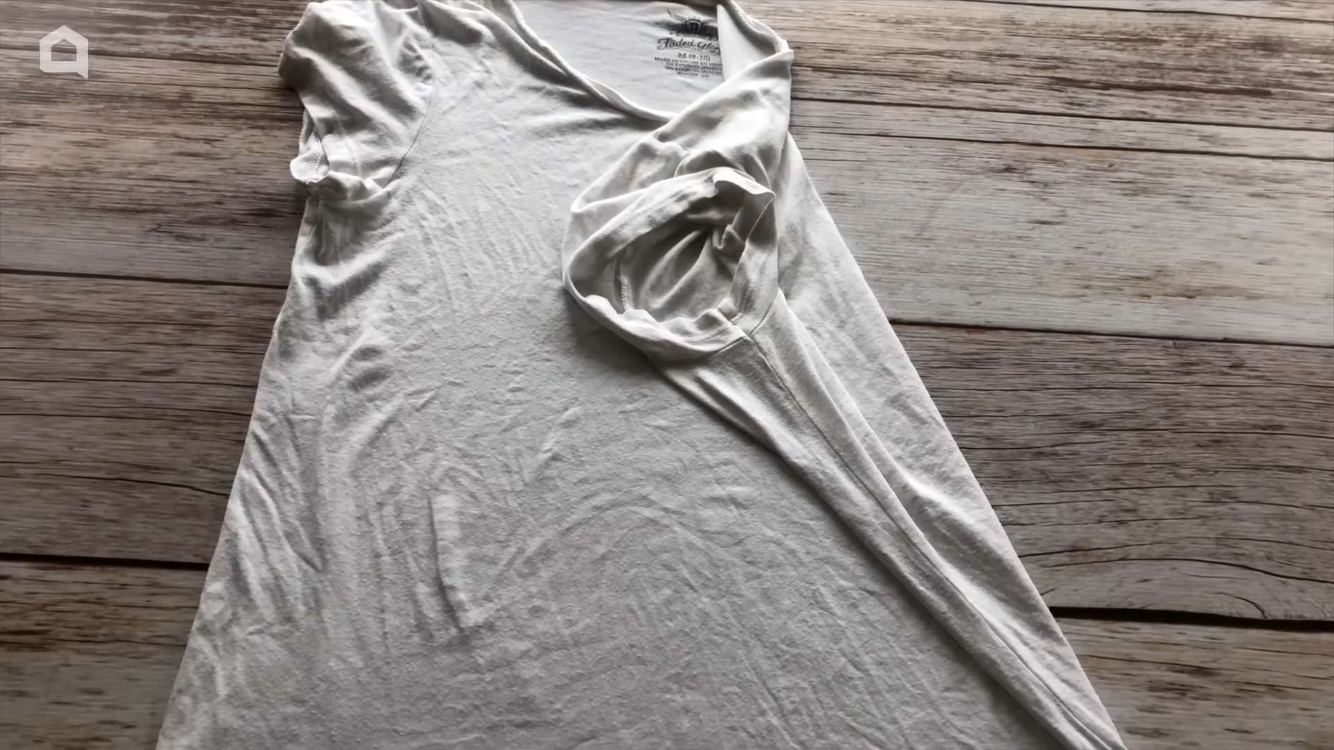 Hydrogen Peroxide Cleaning Hacks